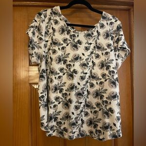 Bobeau Cross Back Floral Shirt XXL